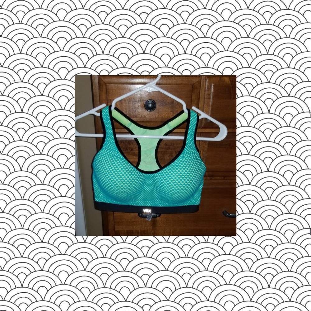 VSX sports bra